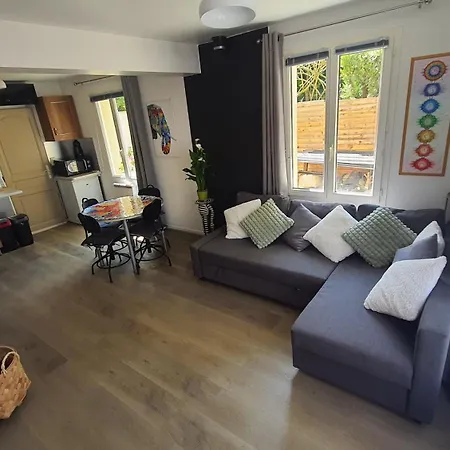 Des Bruyeres A * Coye-la-Foret