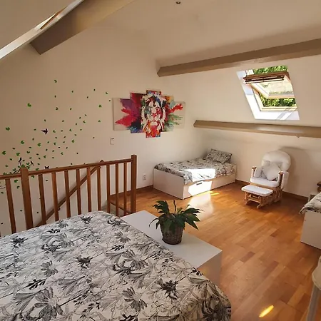 Holiday home Des Bruyeres A Coye-la-Foret