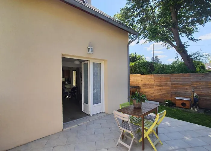 Des Bruyeres A Nyaraló *